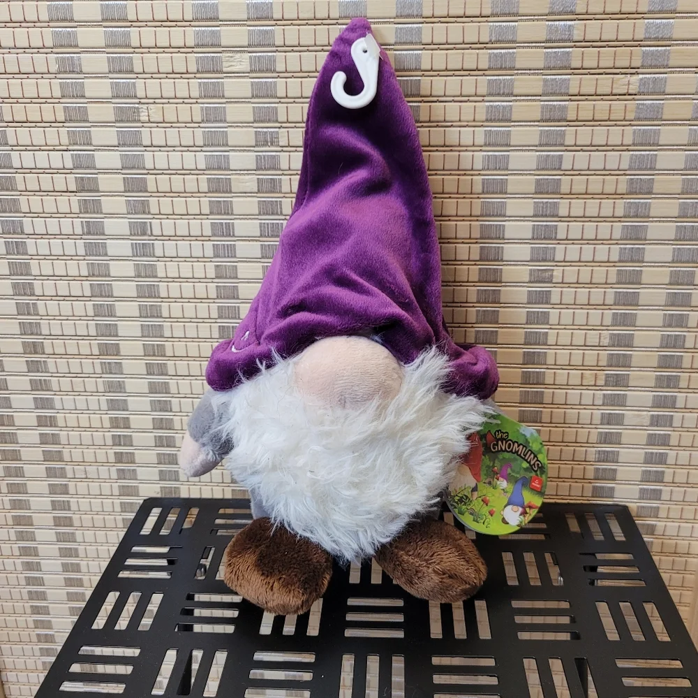 Purple Hat Gnome from the Aurora The Gnomlins Collection